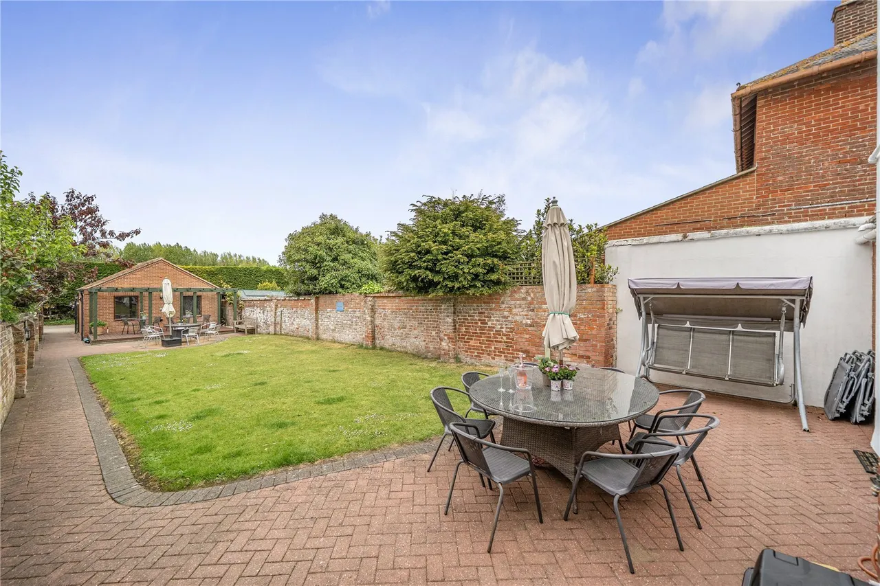 West Bay Road, Bridport, DT6, photo 18