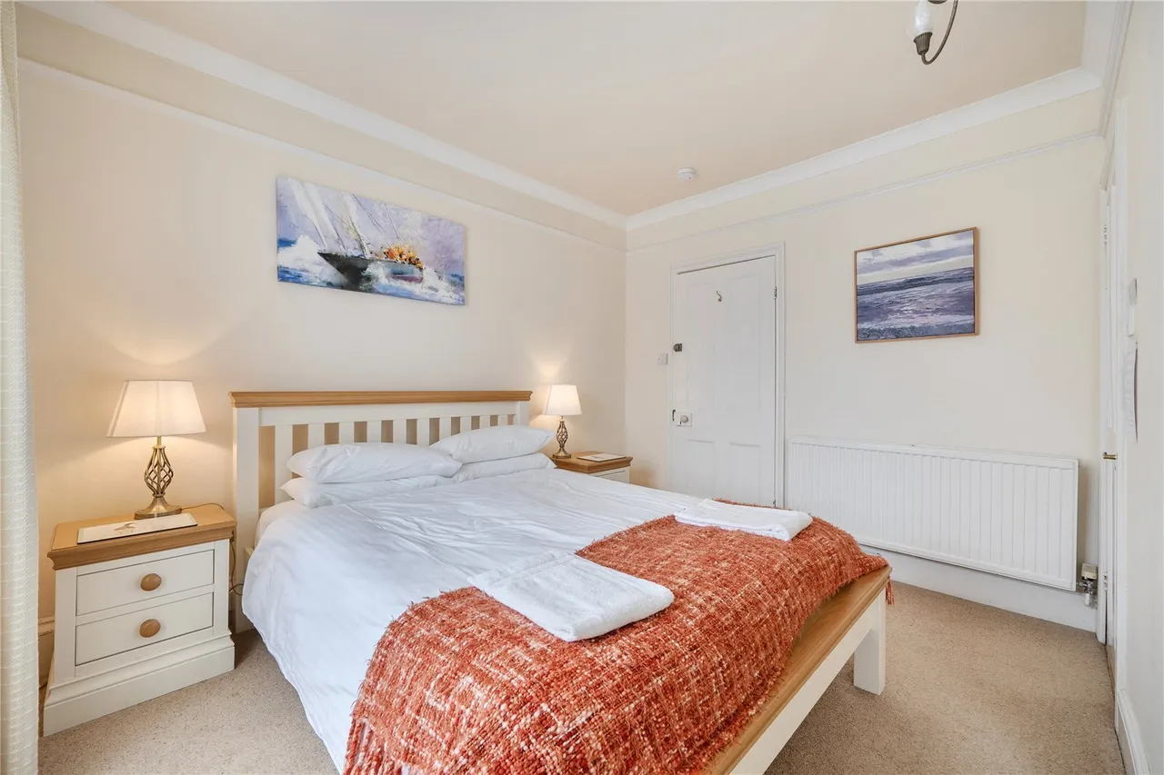 West Bay Road, Bridport, DT6, photo 11