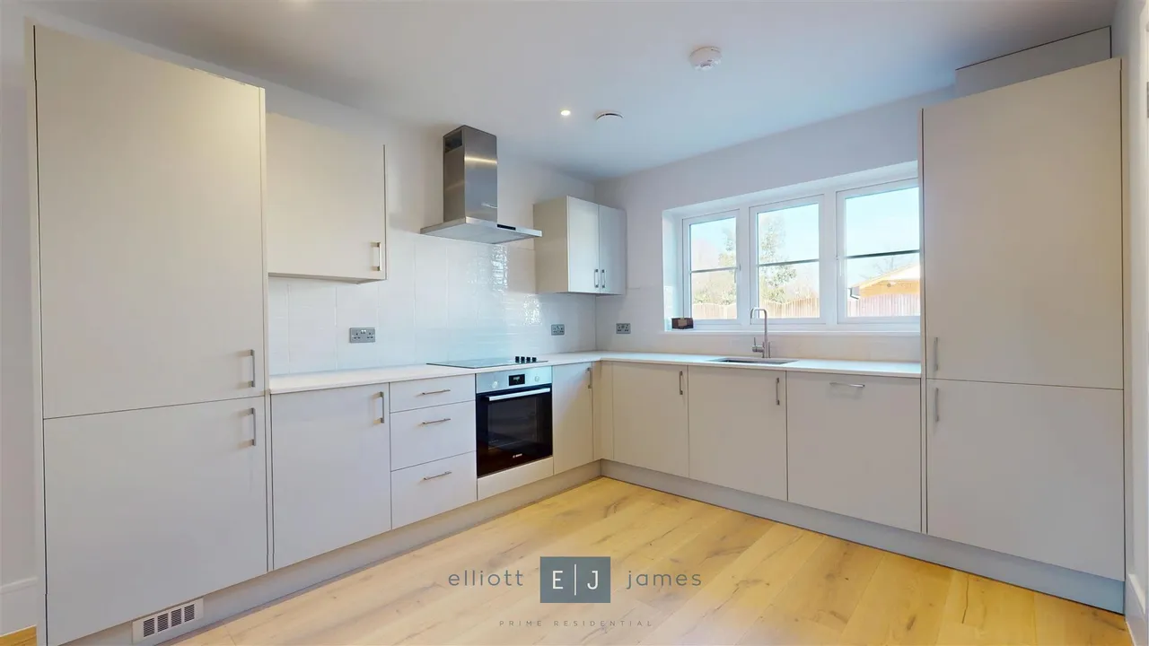 Freya Lodge, Loughton, photo 4
