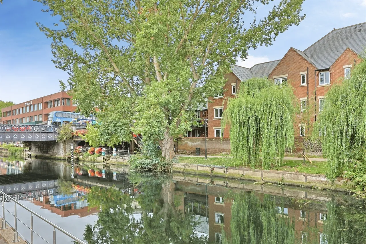 Recorder Road, Norwich, NR1, photo 16