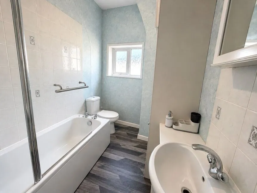 Edmund Street, Blackburn, Lancashire, BB2, photo 8