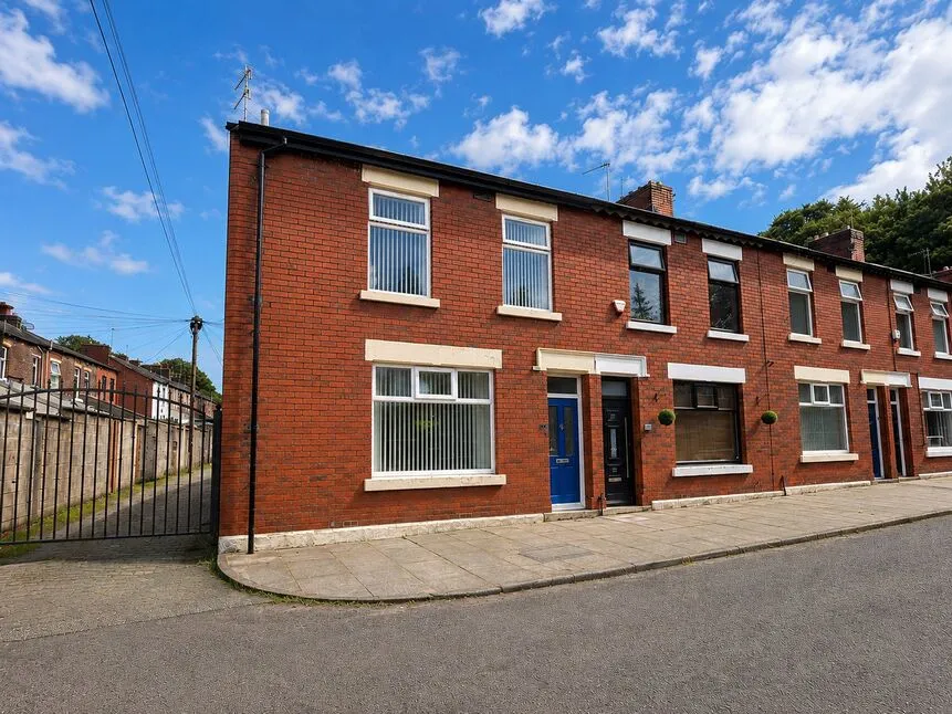 3 bed house for sale — Edmund Street, Blackburn, Lancashire, BB2