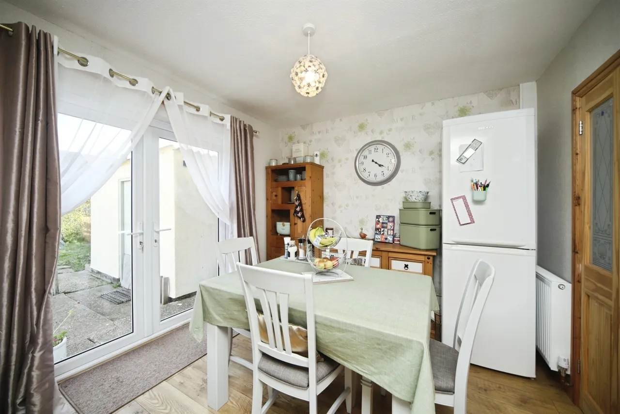 Buckland Road, Taunton, photo 9