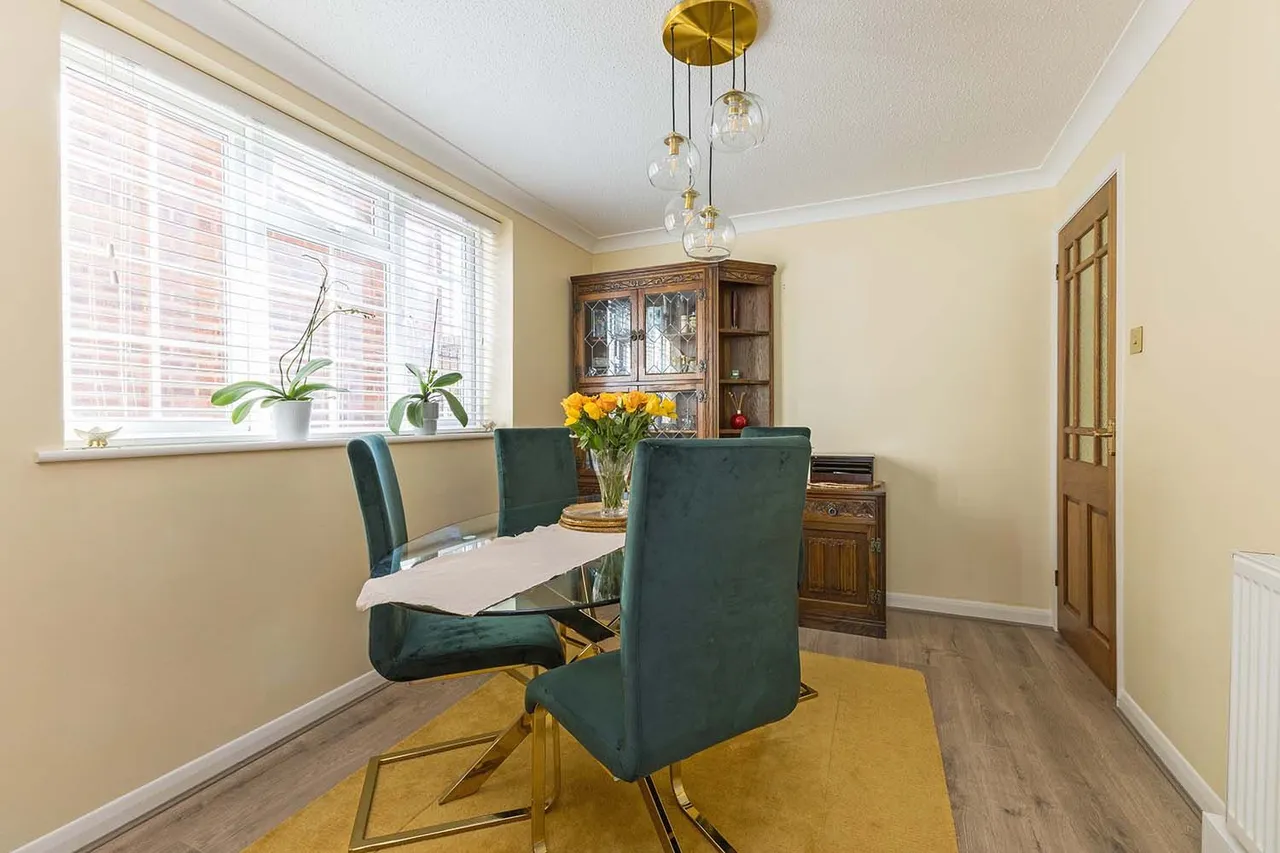 Balmoral, Cranbrook Drive, Maidenhead, Berkshire, photo 13