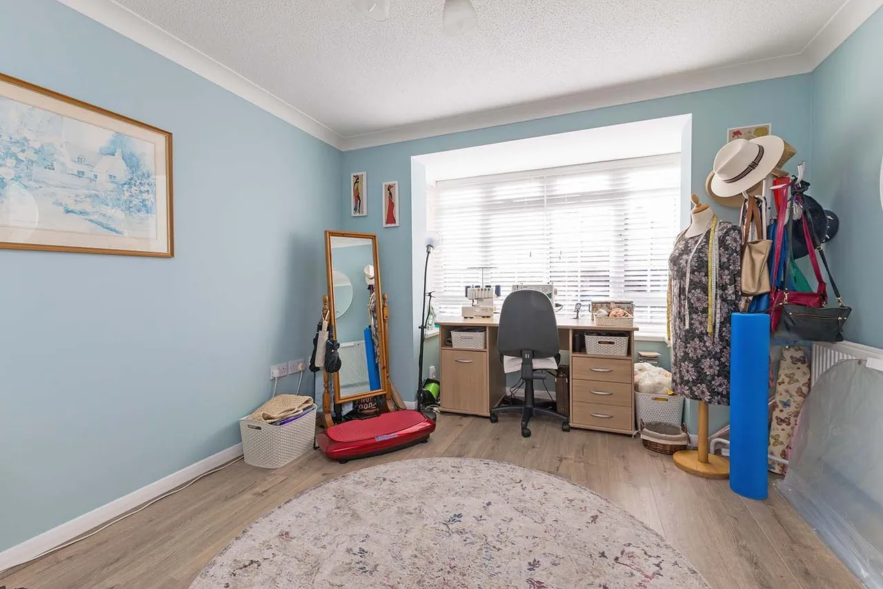 Balmoral, Cranbrook Drive, Maidenhead, Berkshire, photo 14