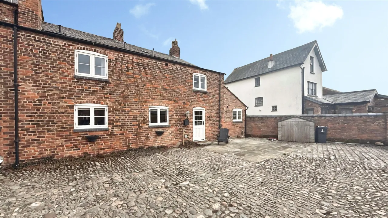 Ledsham Village, Ledsham, CH66, photo 17