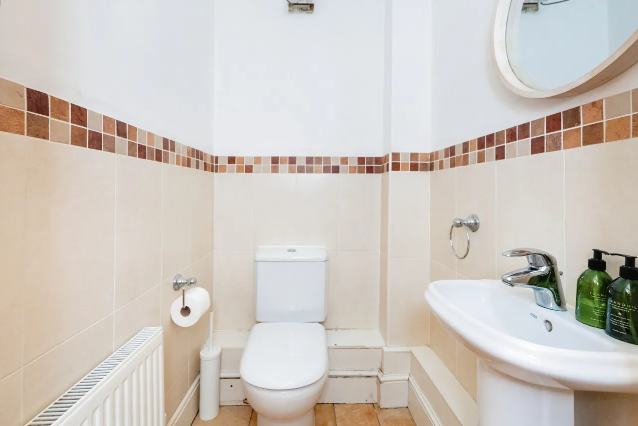 Ledsham Village, Ledsham, CH66, photo 16