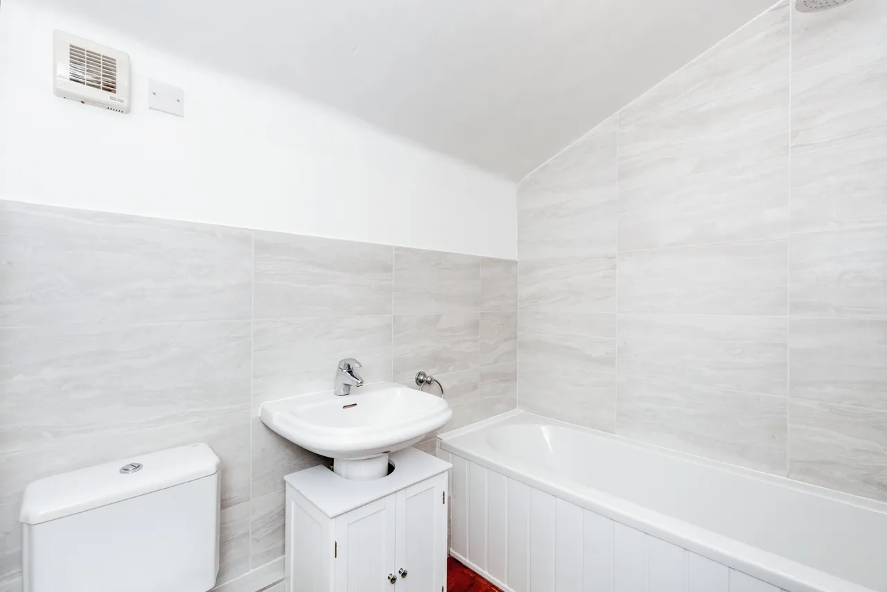 Ledsham Village, Ledsham, CH66, photo 15