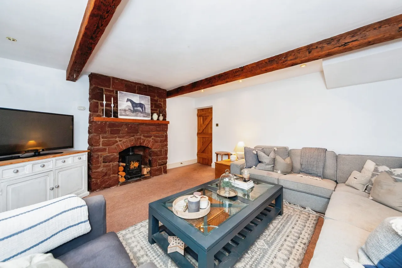 Ledsham Village, Ledsham, CH66, photo 2