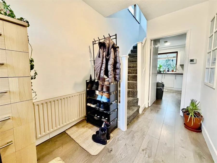 Honeycroft Hill, Uxbridge, UB10, photo 12