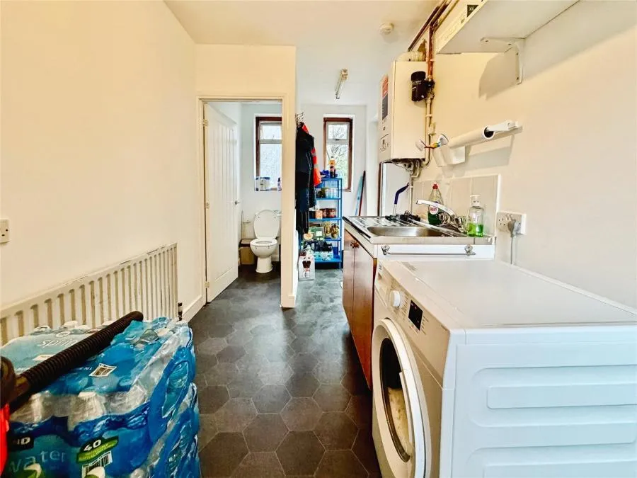 Honeycroft Hill, Uxbridge, UB10, photo 11