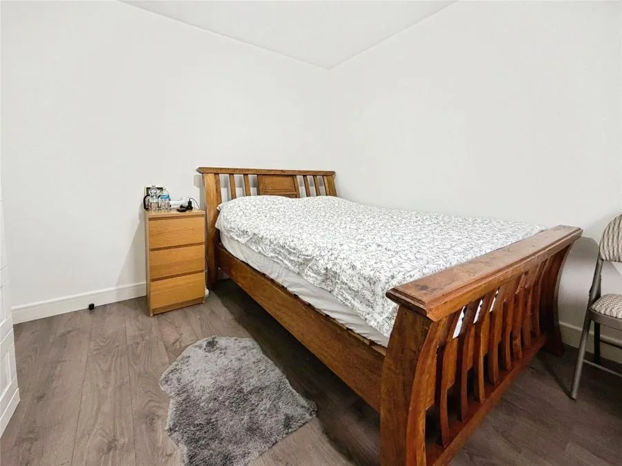 Honeycroft Hill, Uxbridge, UB10, photo 17