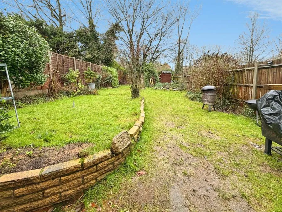 Honeycroft Hill, Uxbridge, UB10, photo 5