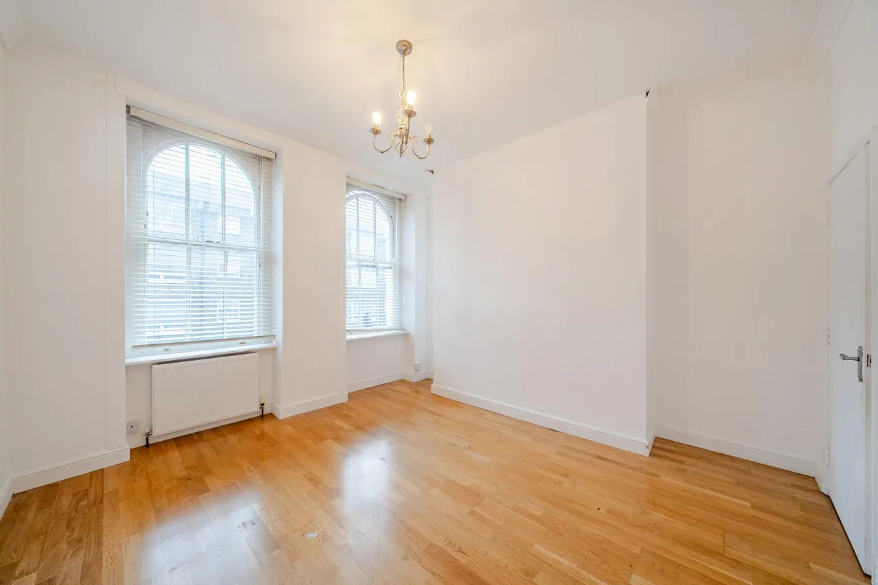 Surrey Square, SE17, photo 6