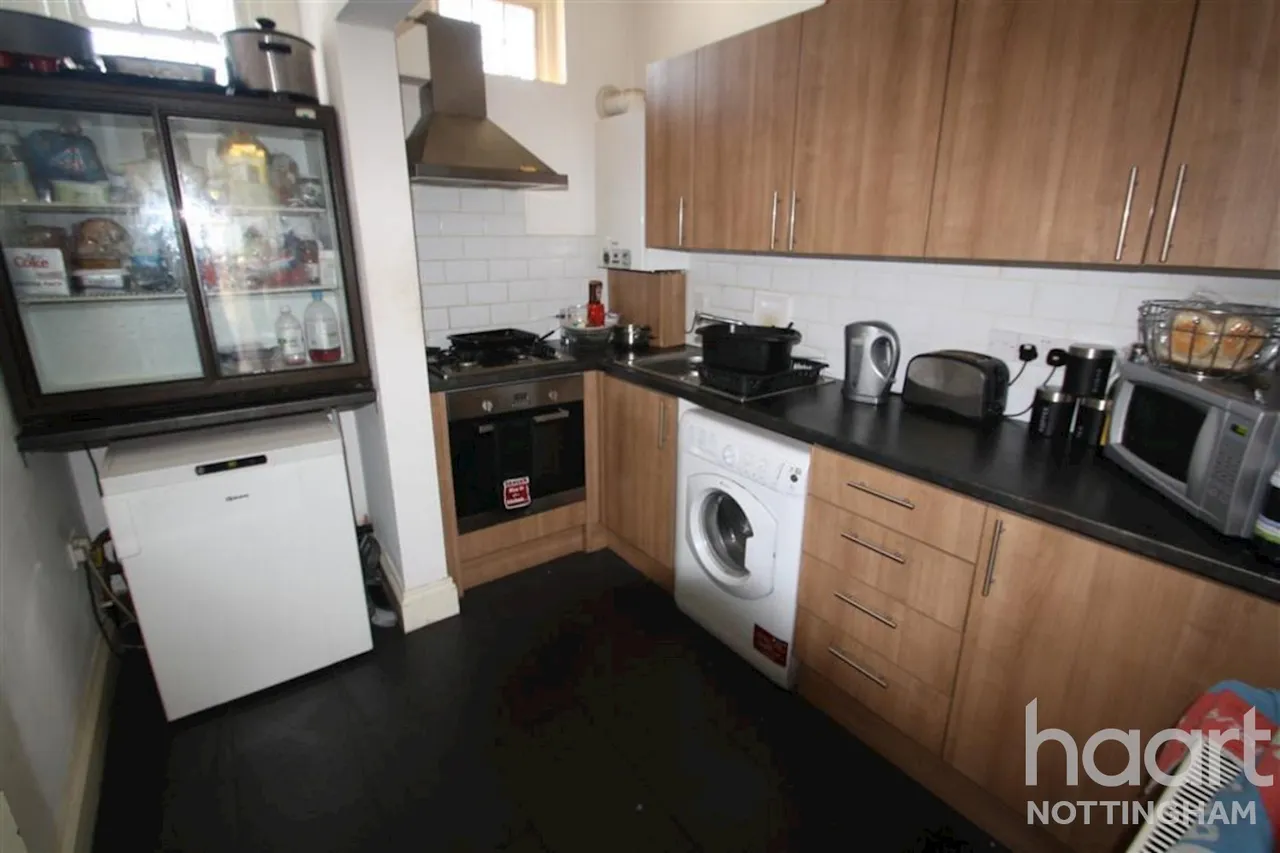 Church Street, NG6, photo 5
