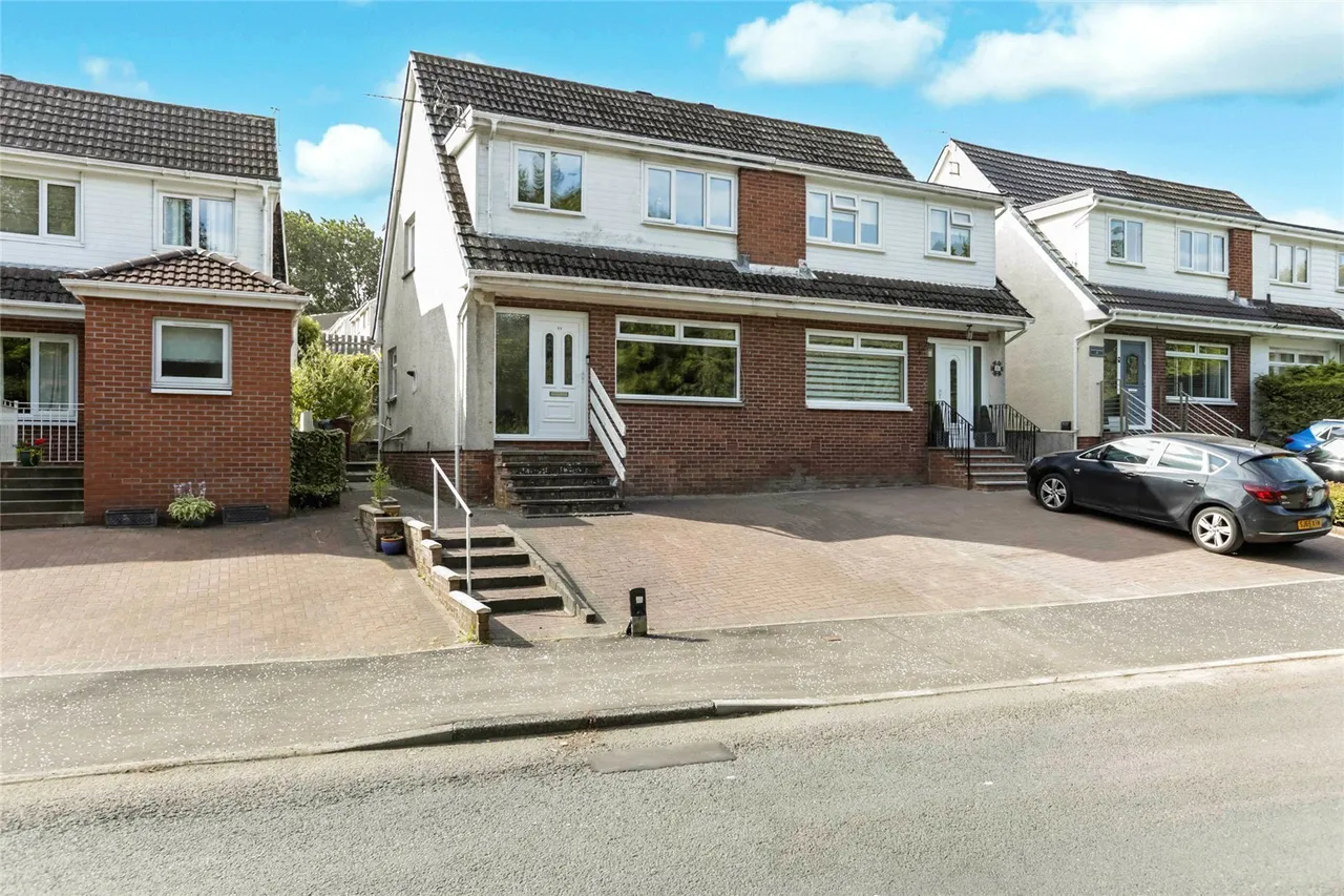 3 bed house for sale — Forth Crescent, Mossneuk, East Kilbride, South Lanarkshire, G75