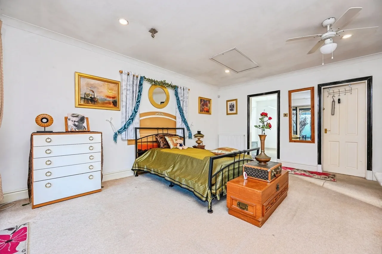 Lancaster Road, Southport, PR8, photo 9