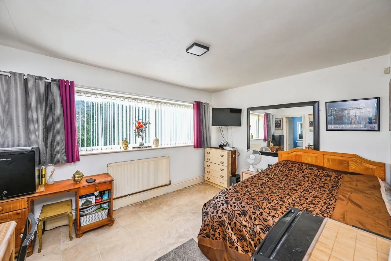 Lancaster Road, Southport, PR8, photo 11