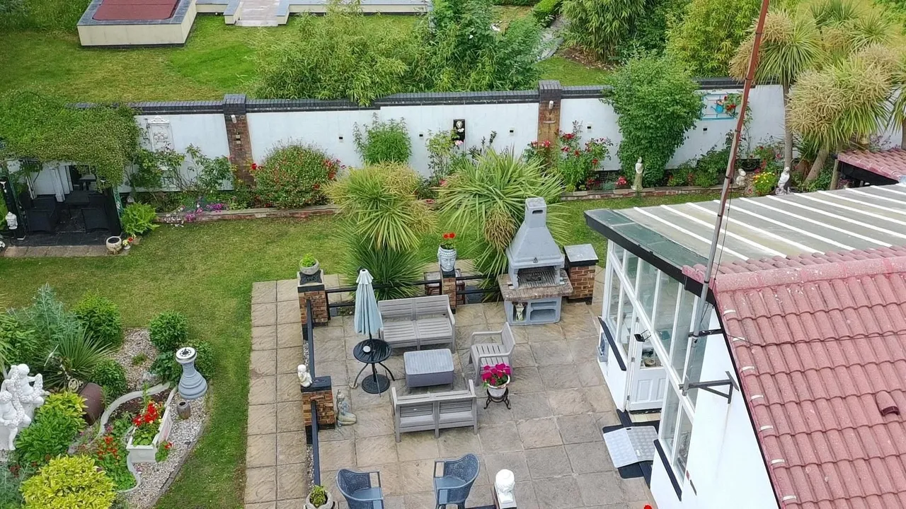 Lancaster Road, Southport, PR8, photo 22