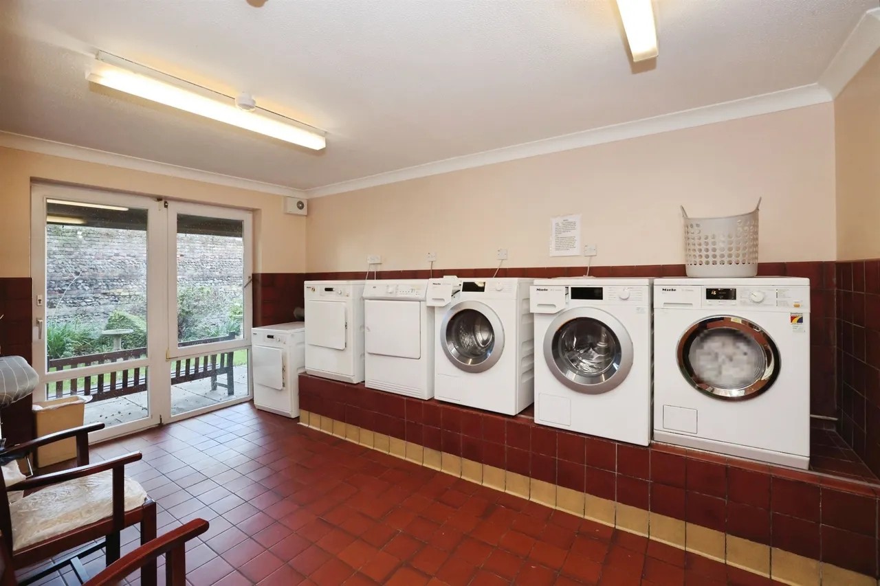 Wilton Road, Salisbury, SP2, photo 14