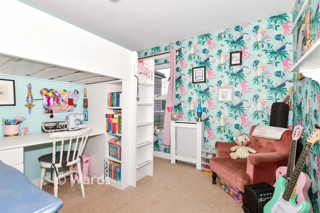 Vicarage Road, Yalding, ME18, photo 12