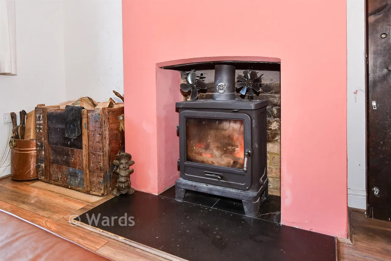 Vicarage Road, Yalding, ME18, photo 5