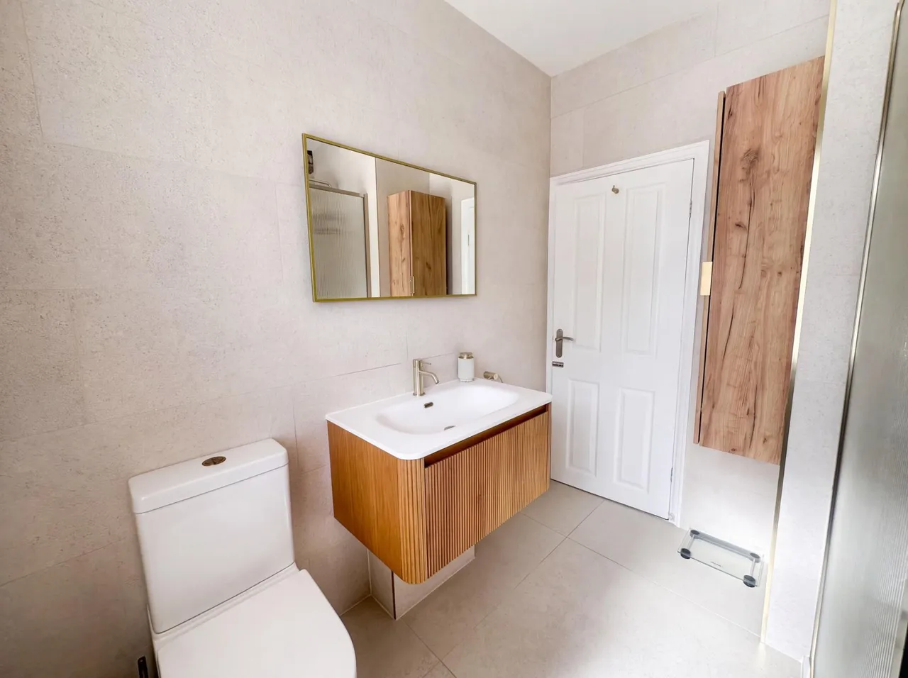 Hinckley Road, Nuneaton, CV11, photo 20