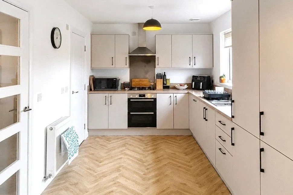Kenilworth Road, Slackbuie, Highland, IV2, photo 6