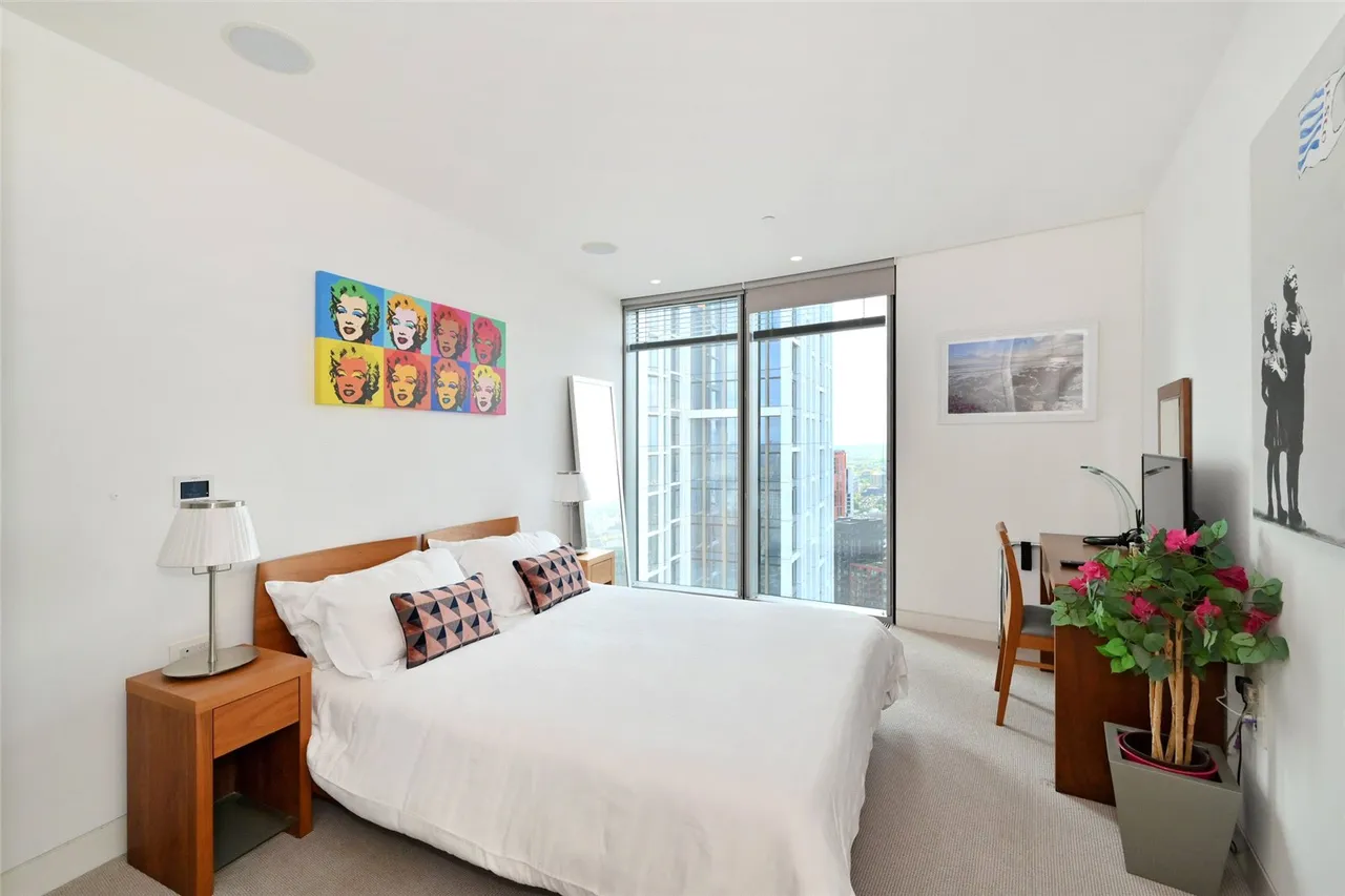 St. George Wharf, London, SW8, photo 13