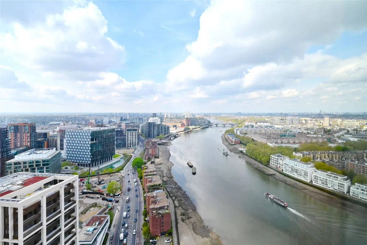 St. George Wharf, London, SW8, photo 18