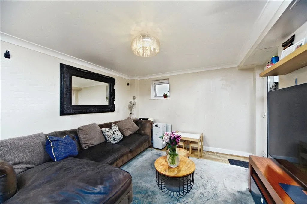 Thornton Road, Thornton Heath, CR7, photo 5