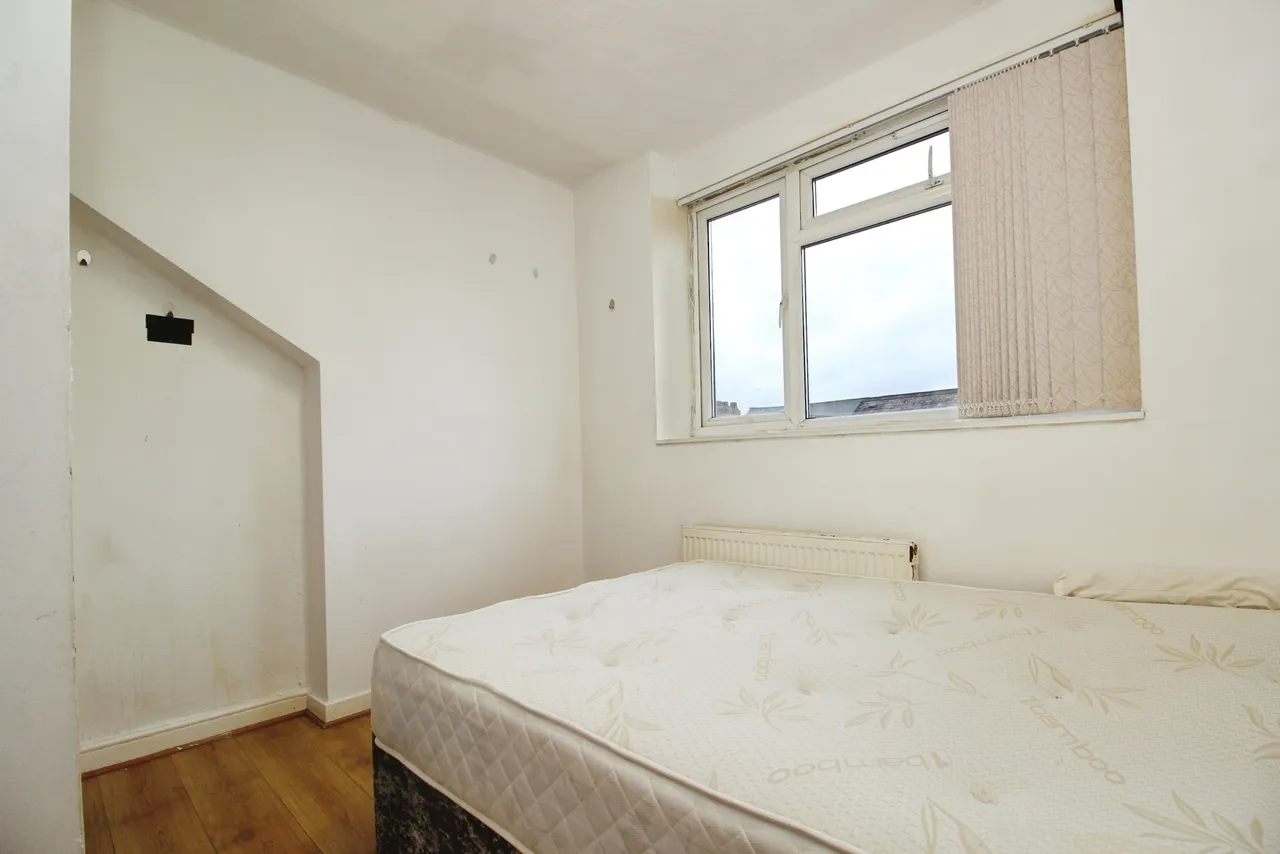 Ebberston Terrace, Leeds, LS6, photo 8
