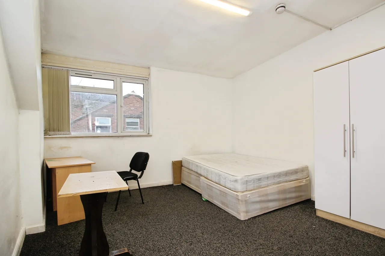 Ebberston Terrace, Leeds, LS6, photo 12