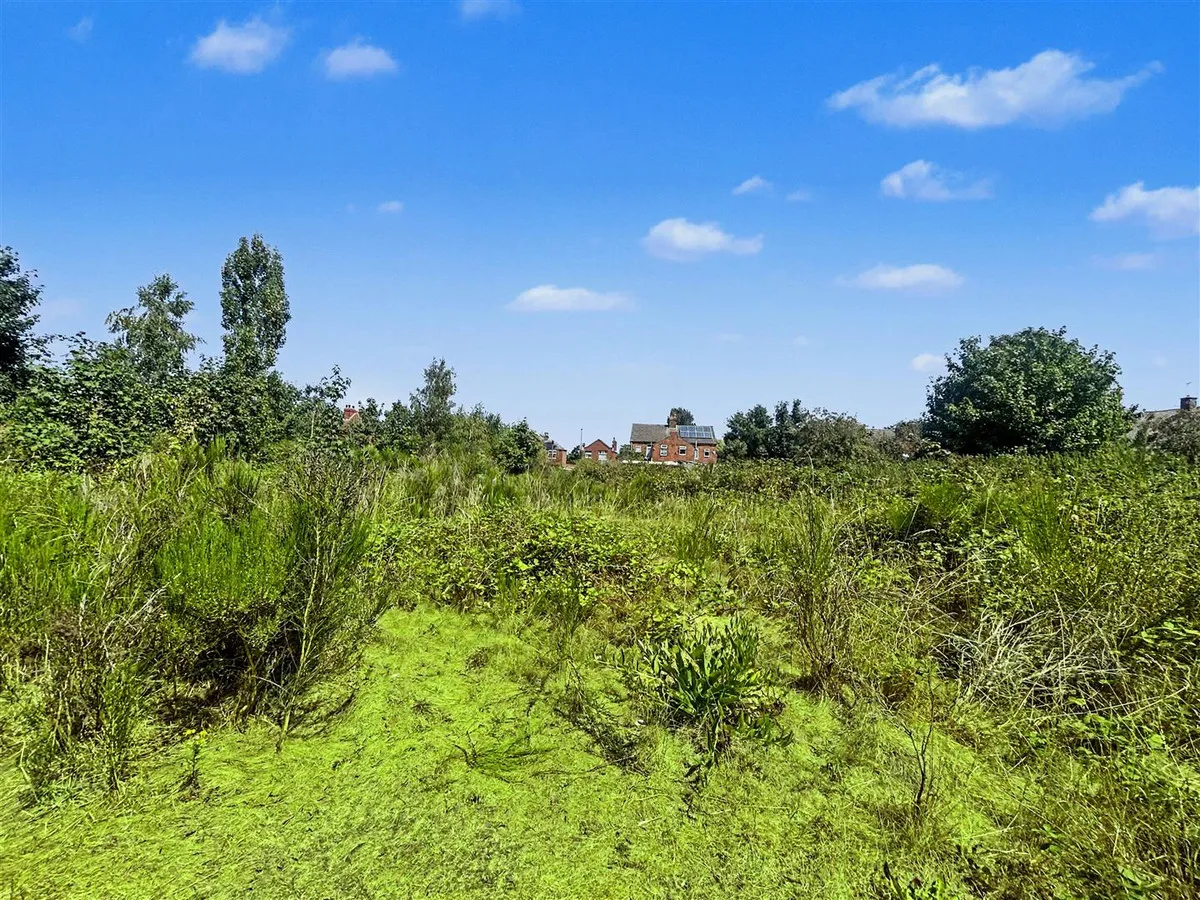 Kenneth Avenue & East Lane, Stainforth Doncaster, DN7, photo 6