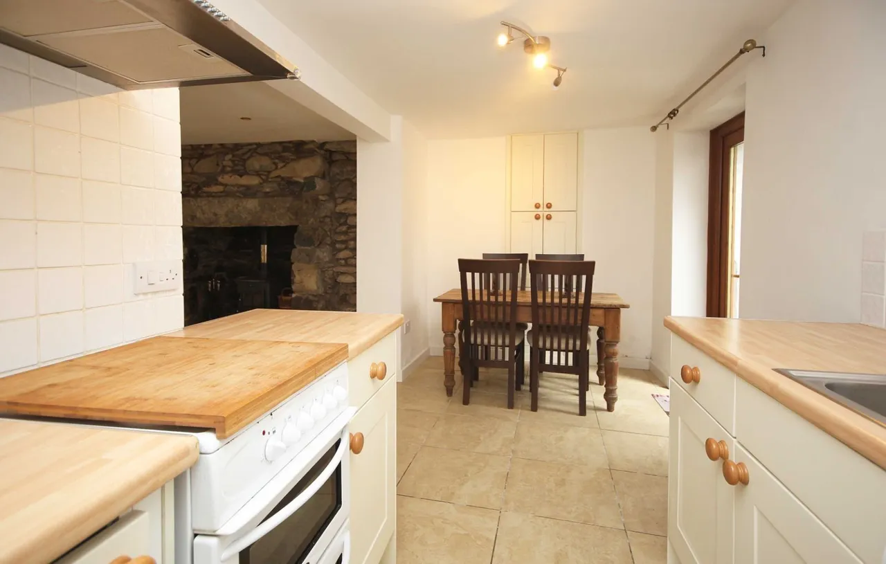 Waunfawr, Caernarfon, LL55, photo 24