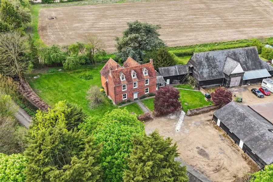 with 6 bedrooms in Sawbridgeworth, CM21, photo 16