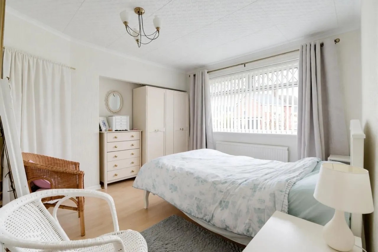 Burjen Way, Crewe, photo 11