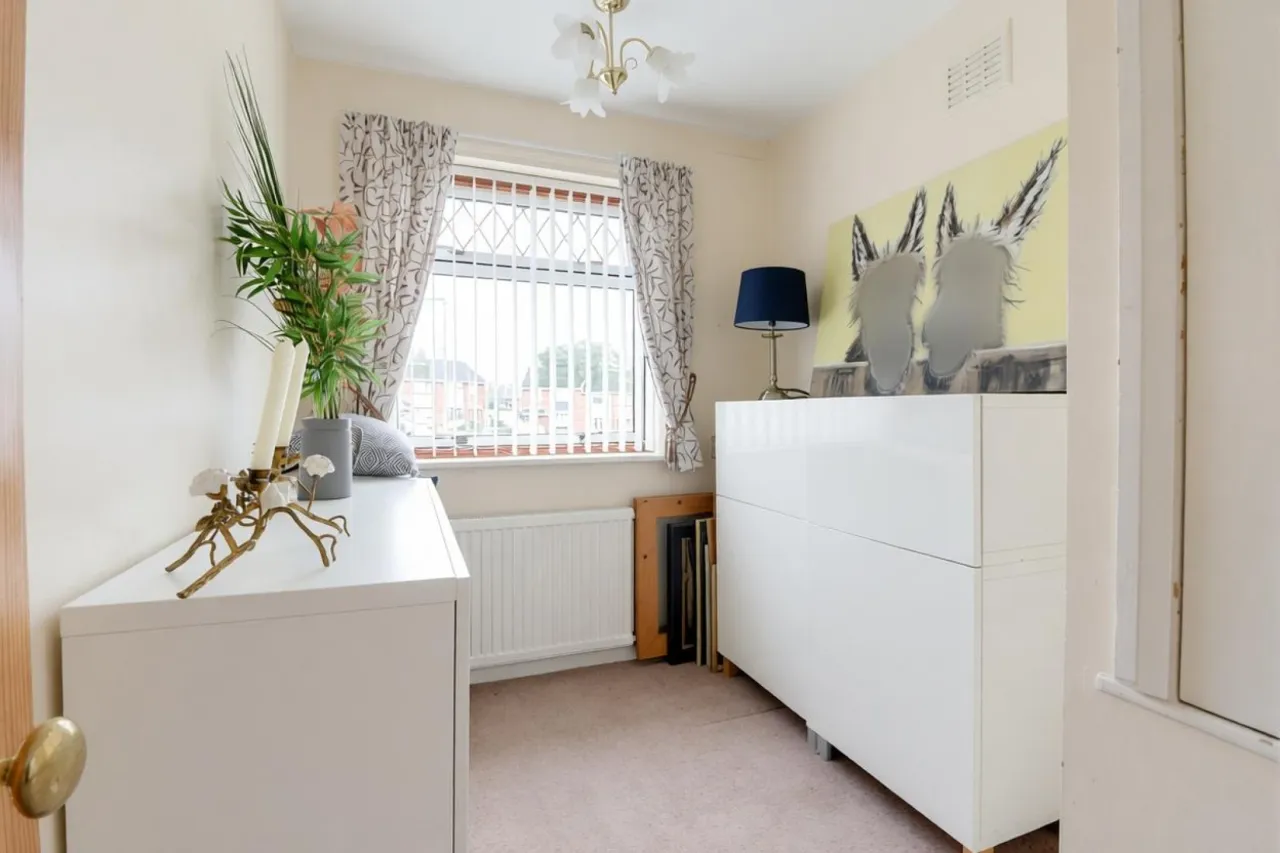 Burjen Way, Crewe, photo 14