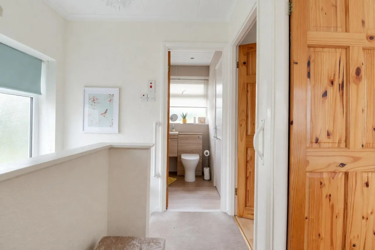 Burjen Way, Crewe, photo 19