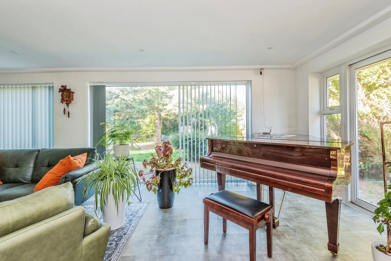 Woodlands Park, Boxhill, KT20, photo 9