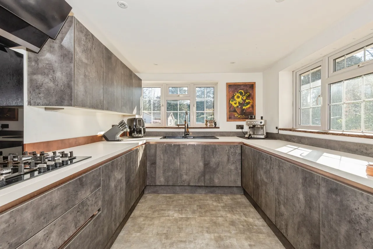 Woodlands Park, Boxhill, KT20, photo 3