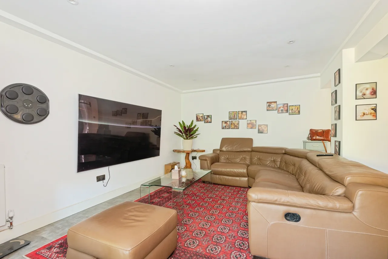 Woodlands Park, Boxhill, KT20, photo 8