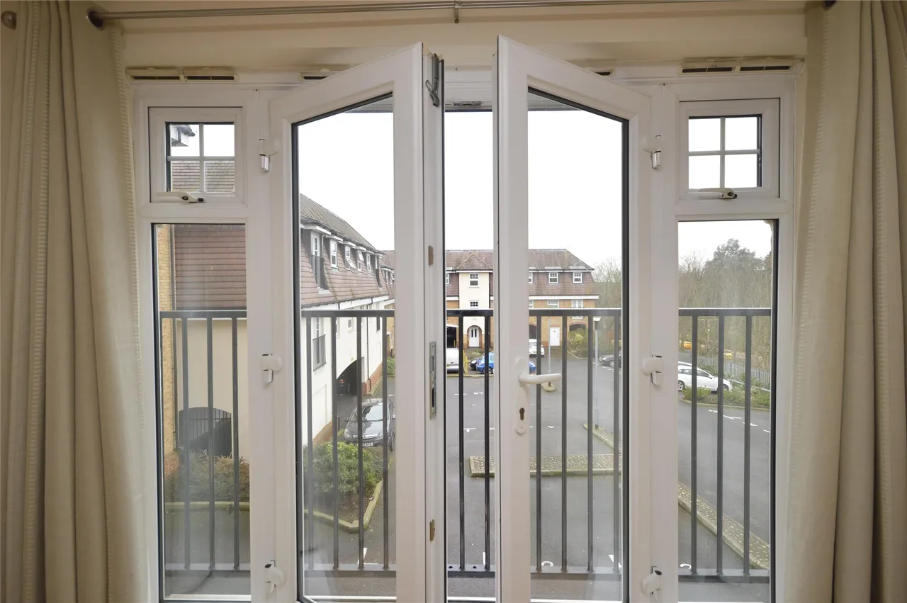 Green Lane, Morden, SM4 6FE, photo 12