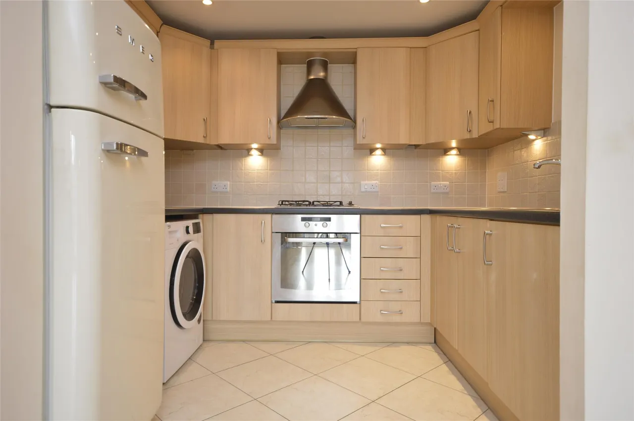 Green Lane, Morden, SM4 6FE, photo 9