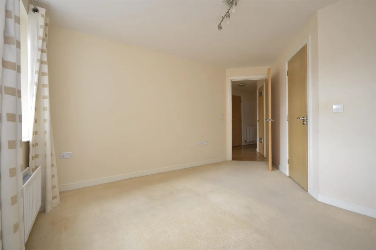 Green Lane, Morden, SM4 6FE, photo 5