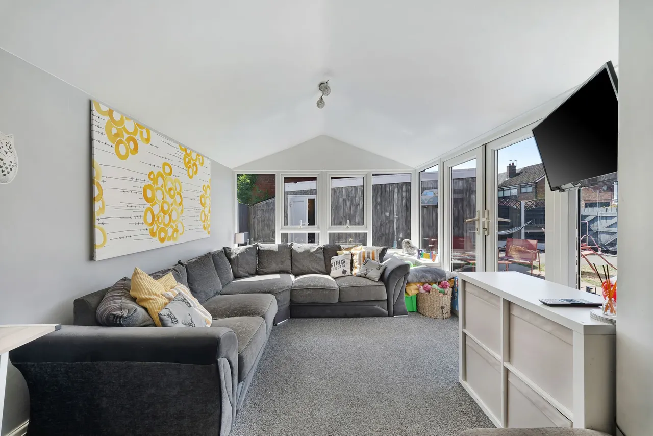 Hampton Drive, Widnes, WA8, photo 7