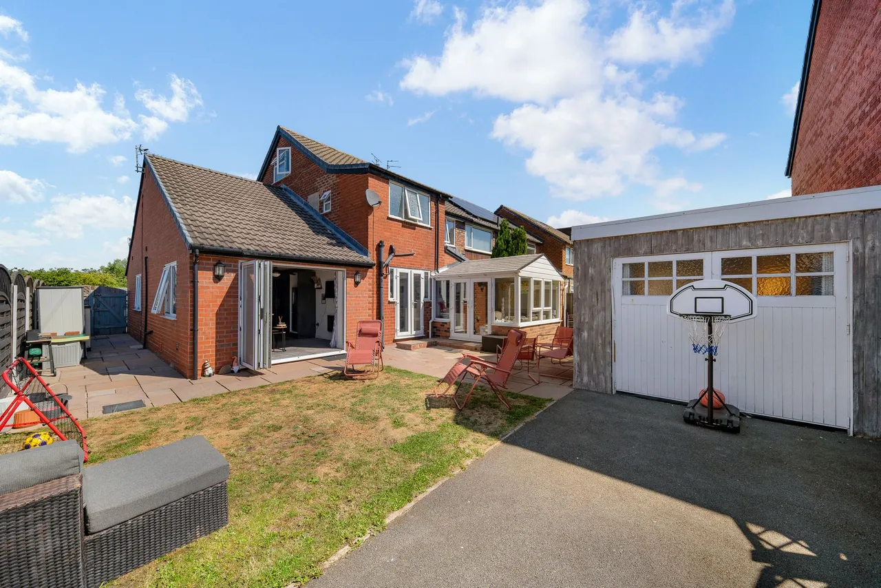 Hampton Drive, Widnes, WA8, photo 23