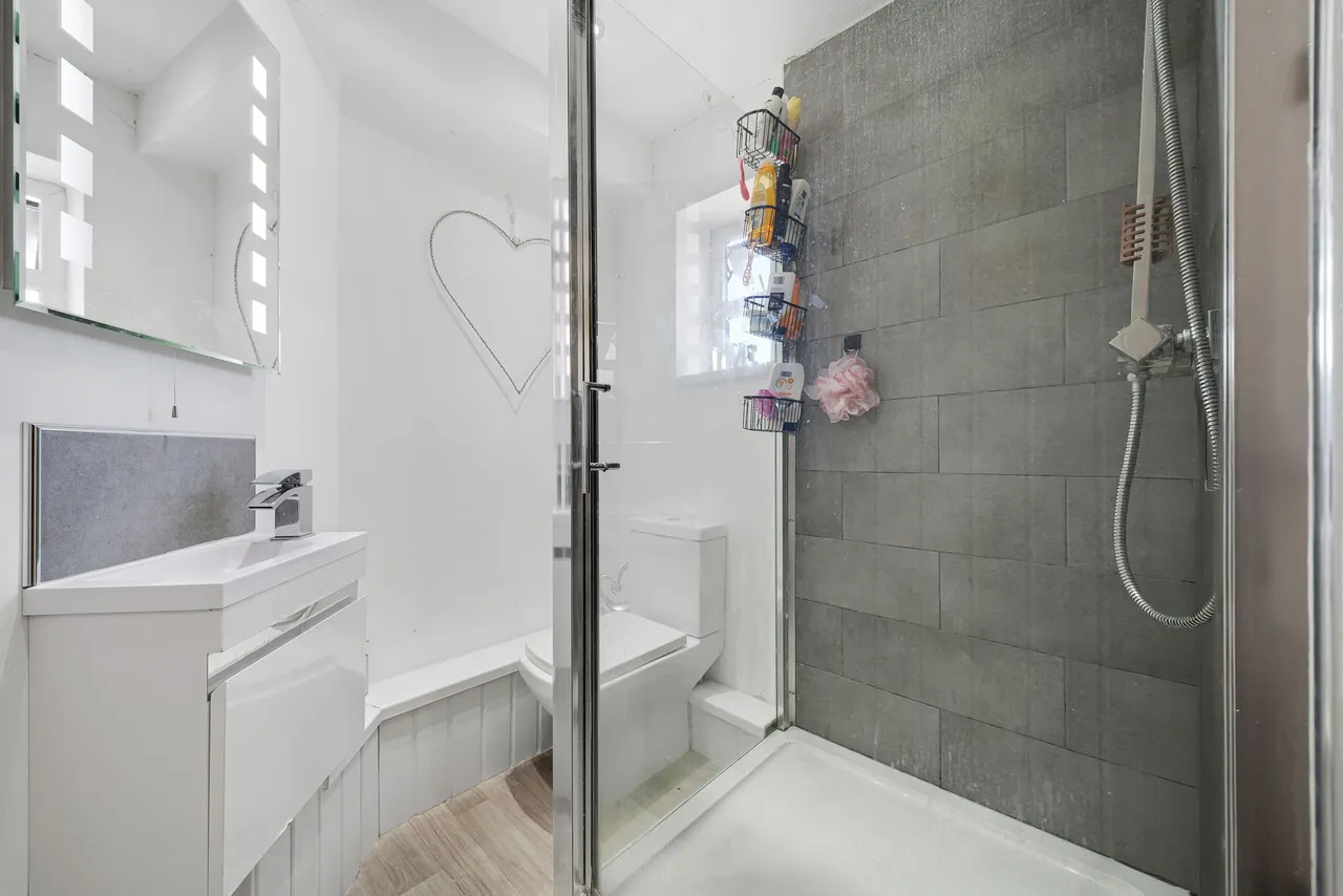 Hampton Drive, Widnes, WA8, photo 16