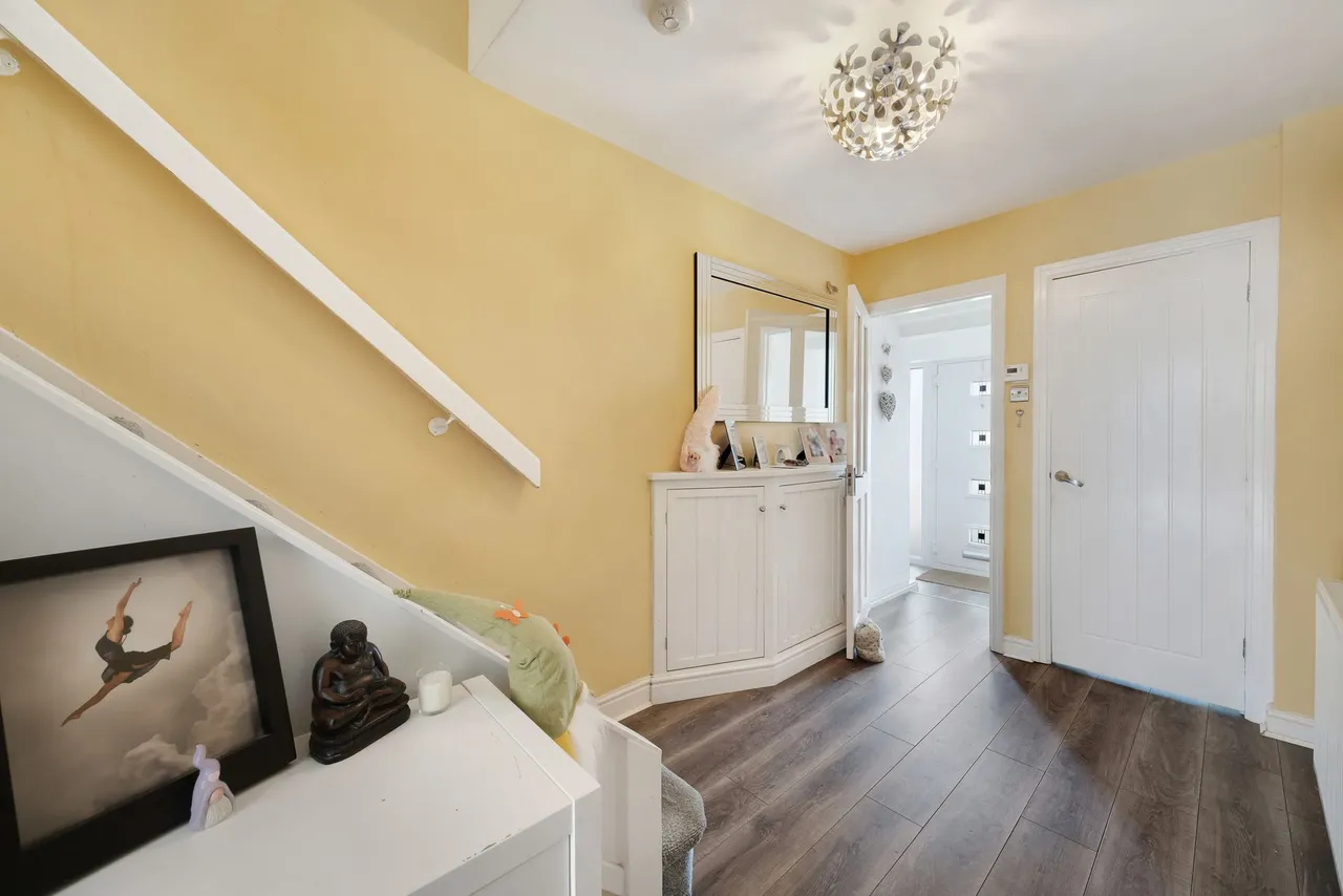 Hampton Drive, Widnes, WA8, photo 12