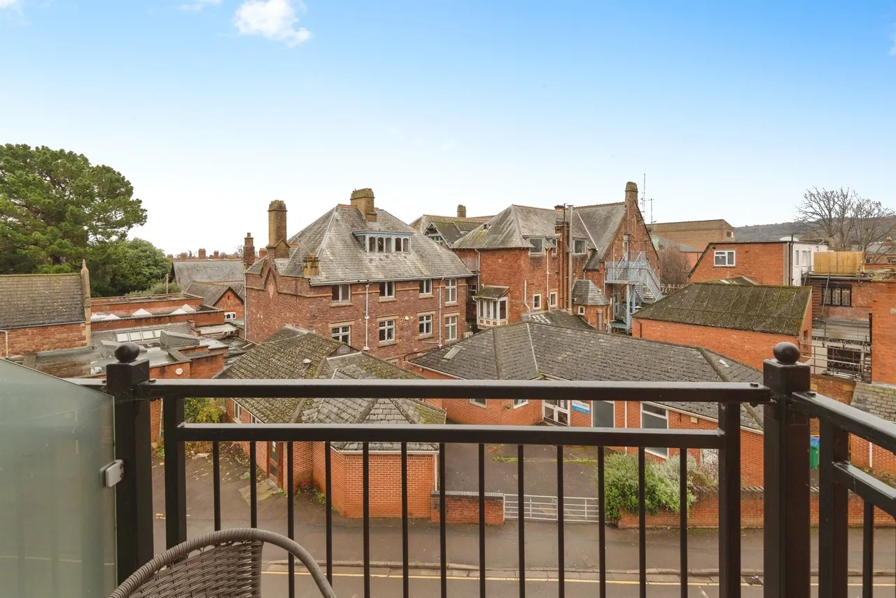 Blenheim Road, Minehead, TA24, photo 3